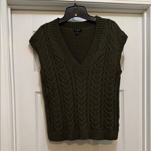 Talbots - Over Sized Moss Green V-Neck Sweater Vest - Size XS